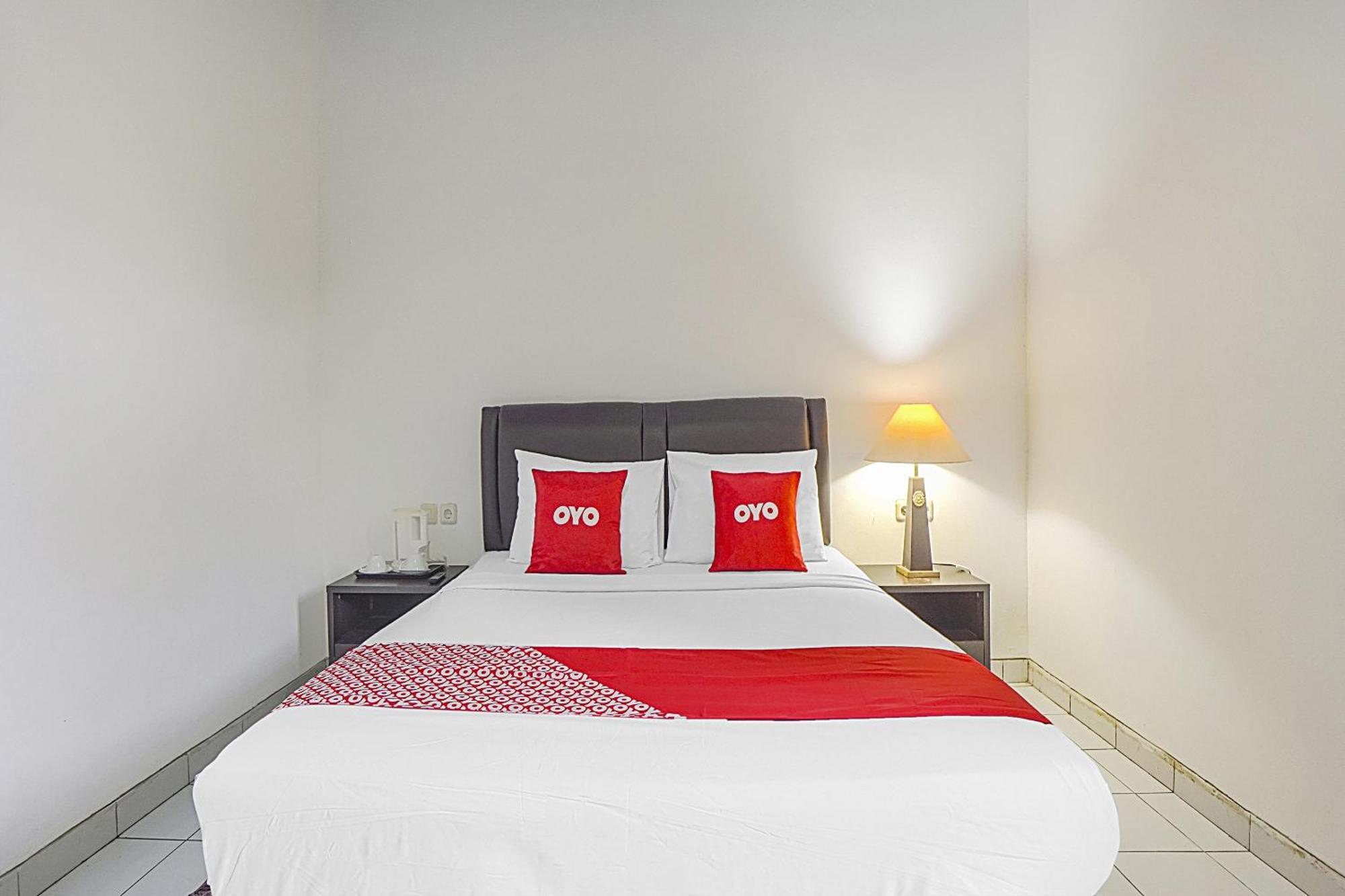Oyo Life 90589 Palem Garden Hotel Tulungagung Ngoại thất bức ảnh