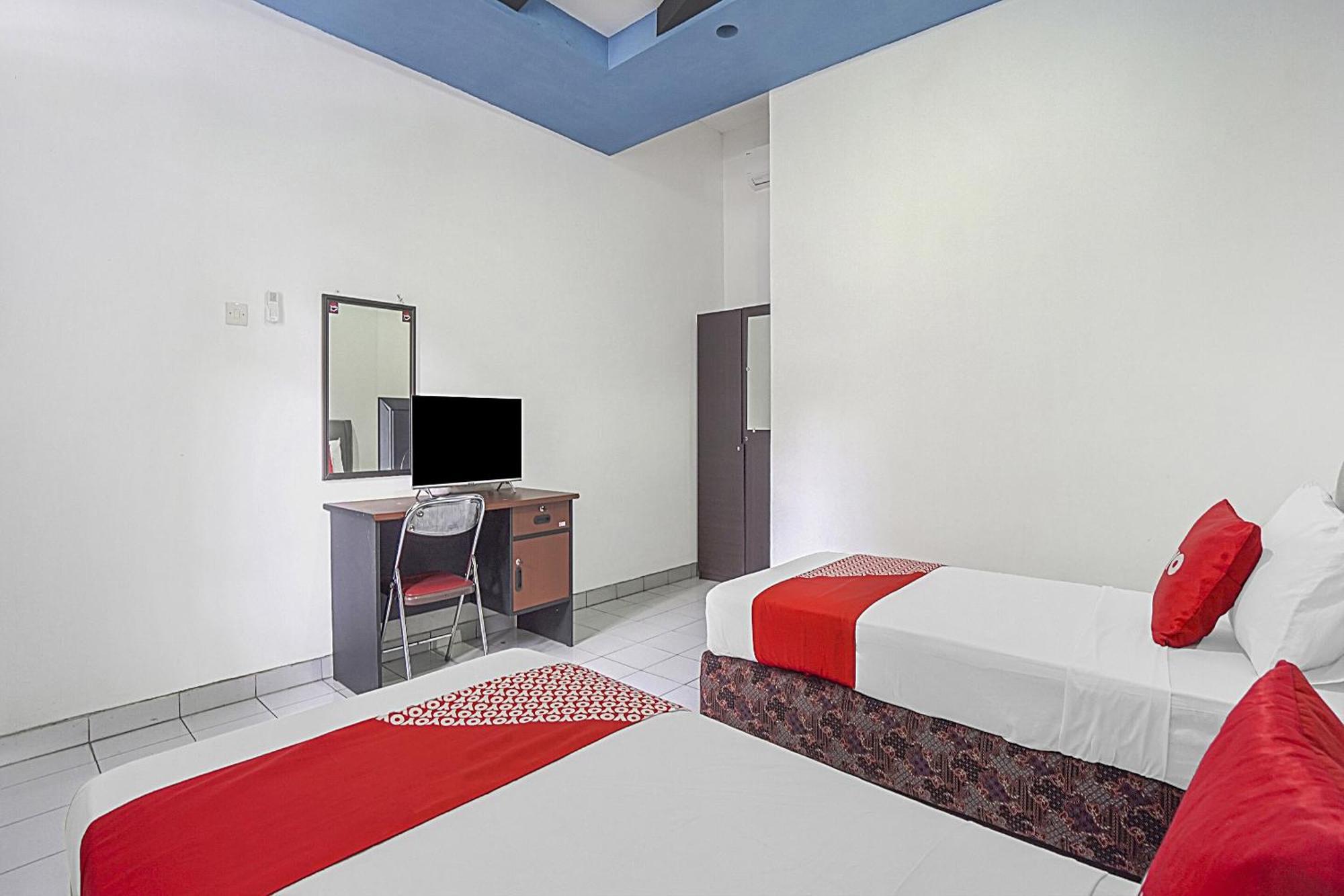 Oyo Life 90589 Palem Garden Hotel Tulungagung Ngoại thất bức ảnh