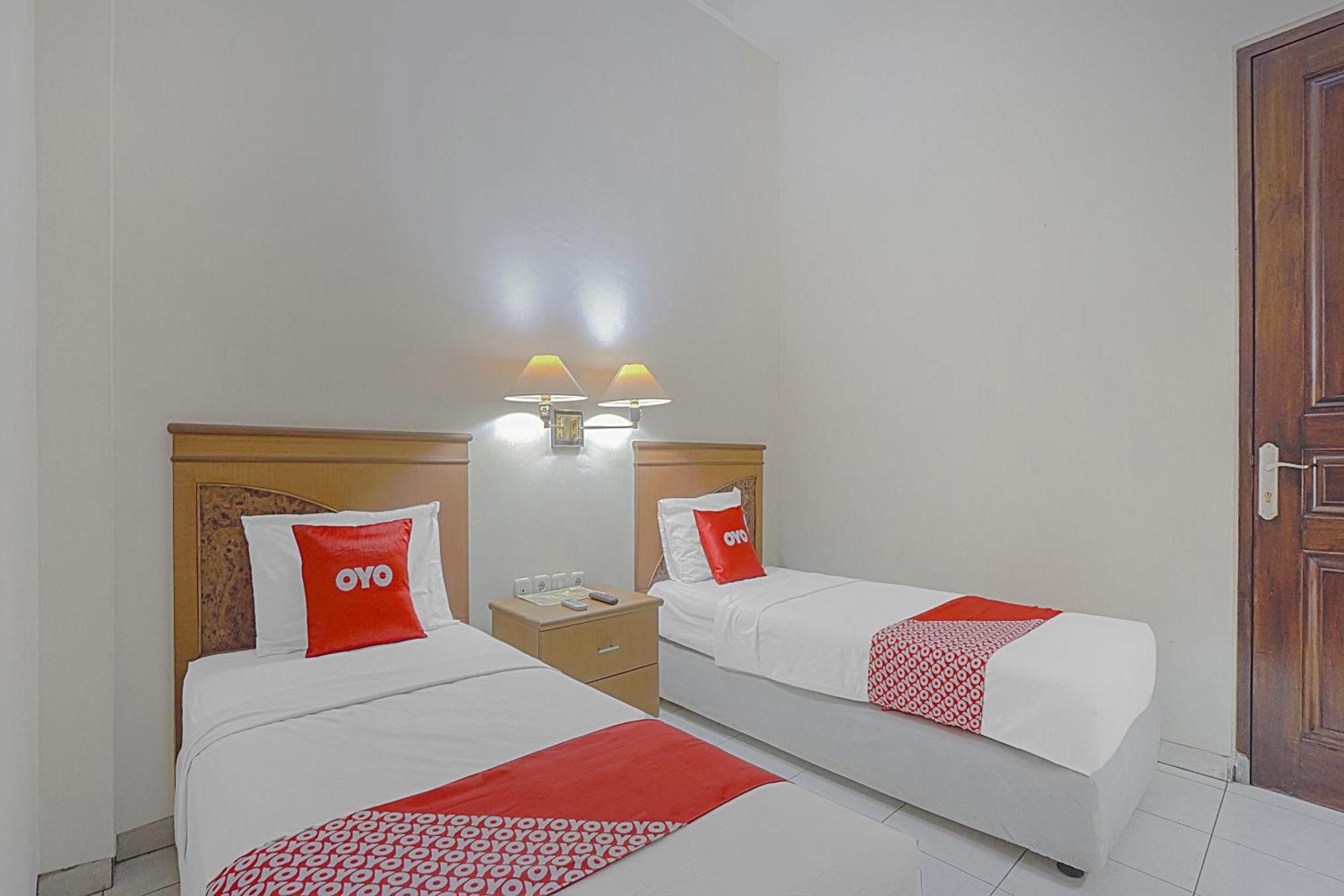 Oyo Life 90589 Palem Garden Hotel Tulungagung Ngoại thất bức ảnh