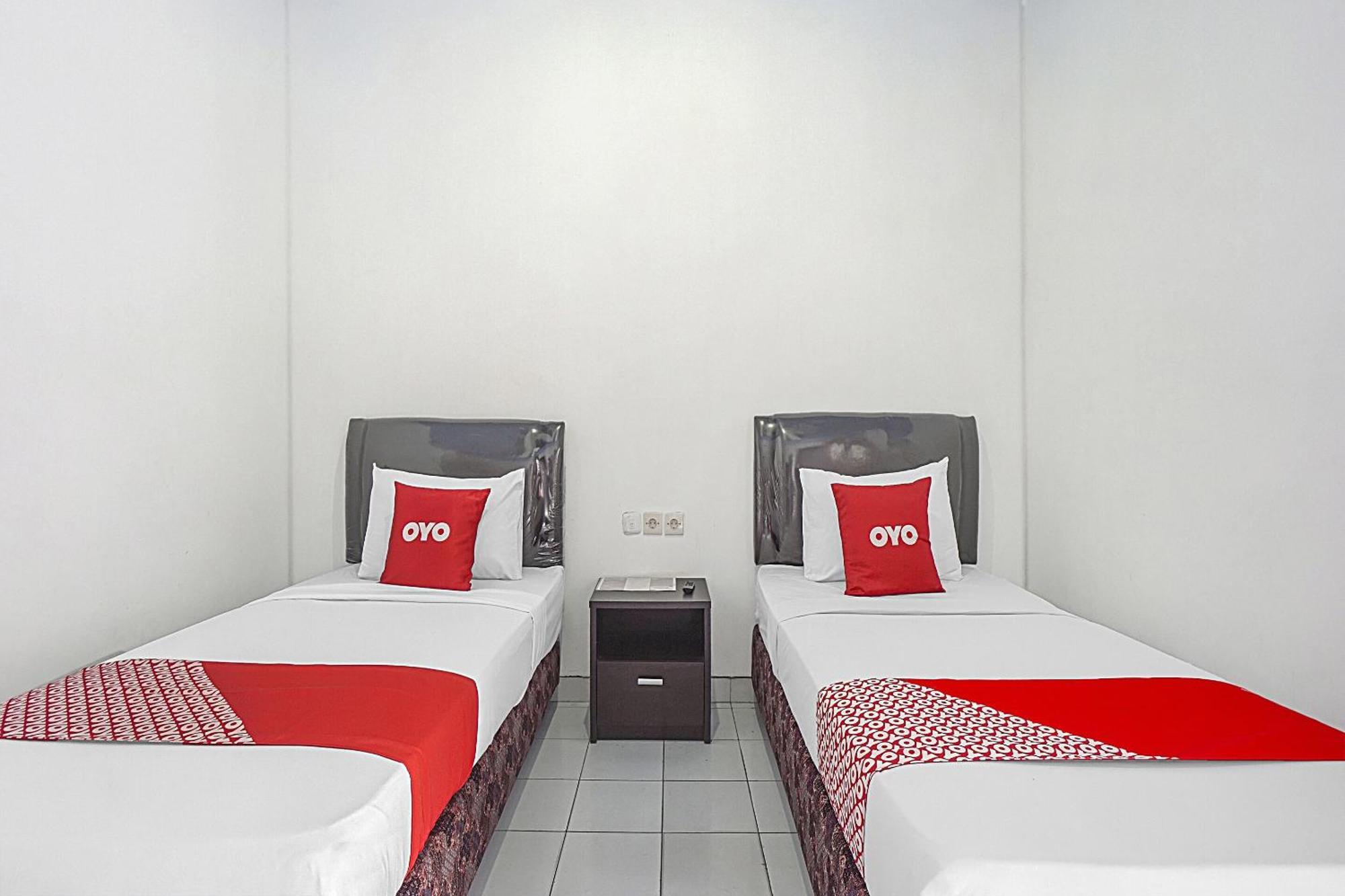 Oyo Life 90589 Palem Garden Hotel Tulungagung Ngoại thất bức ảnh